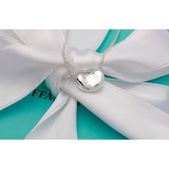Tiffany & Co Vintage Bean Necklace Elsa Peretti11mm Pendant in Silver 16" Chain - Picture 2 of 8